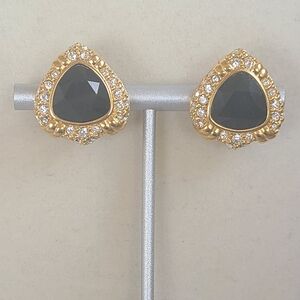 Vintage Gold Toned Swarovski Clip-On Earrings- Excellent Condition